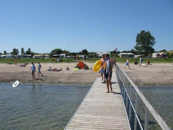 Vikaer Strand Camping & Cottages Diernæs Εξωτερικό φωτογραφία