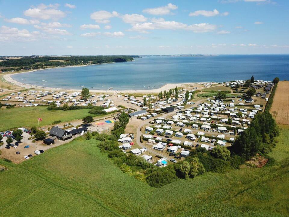 Vikaer Strand Camping & Cottages Diernæs Εξωτερικό φωτογραφία
